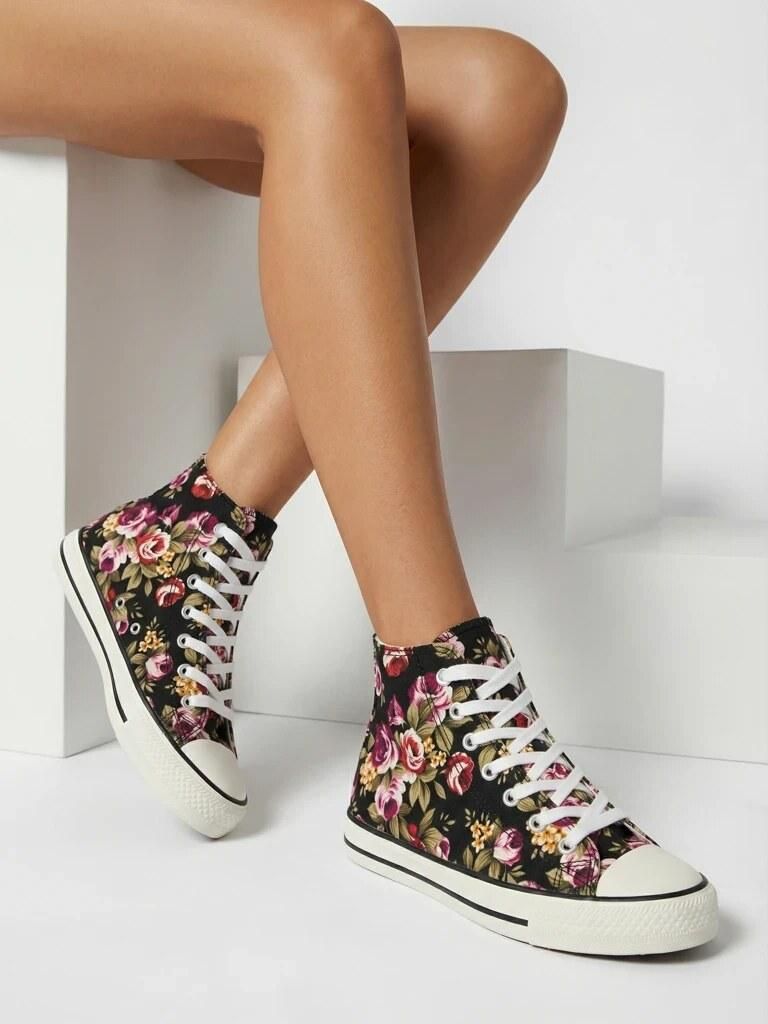 Damen Sneaker Flora Schwarz-Blumenmuster Stoff für den Produktbild 