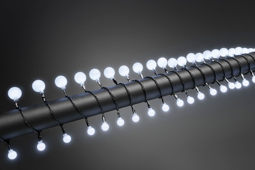 Konstsmide - LED Globelichterkette, kleine & große runde Dioden, 80 kalt weiße Dioden, 24V Außentrafo, schwarzes Kabel; 3680-207