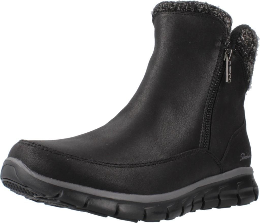 A single black winter boot is shown against a white background.