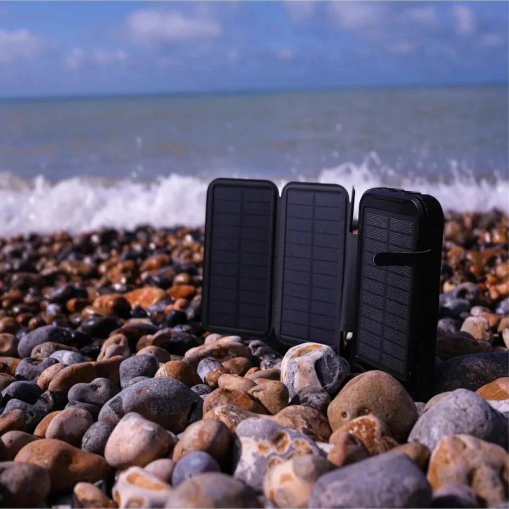 Batterie de Secours Boompods 16000 mAh pour Voyage et Travail Nomade Noire - 8