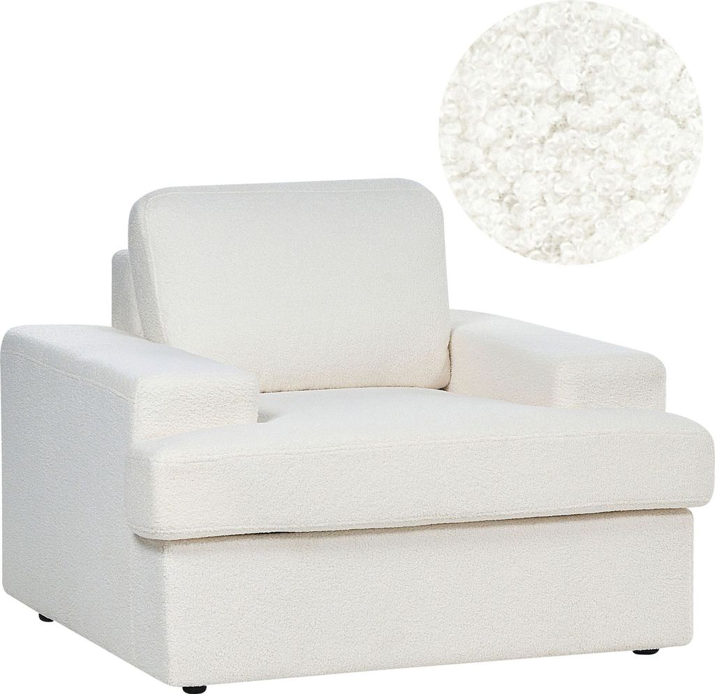 BELIANI Sessel Cremeweiß Stoffbezug Bouclé Breite Armlehnen Sitzfläche Dicke Sitzkissen Retro Stil Wohnzimmer Ausstattung Polstersessel Stoffsessel