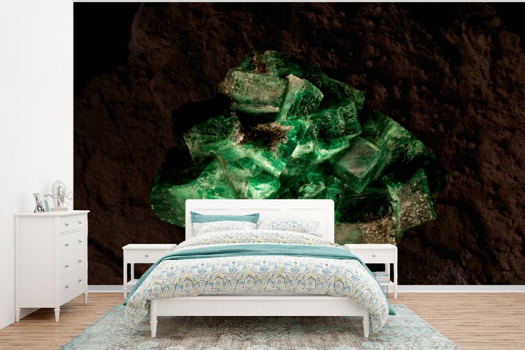 MuchoWow Fototapete für Wohnzimmer oder Schlafzimmer Wandtapete Vinyl Motivtapete Grüner Edelstein im Fels - 320x240 cm - Tapeten