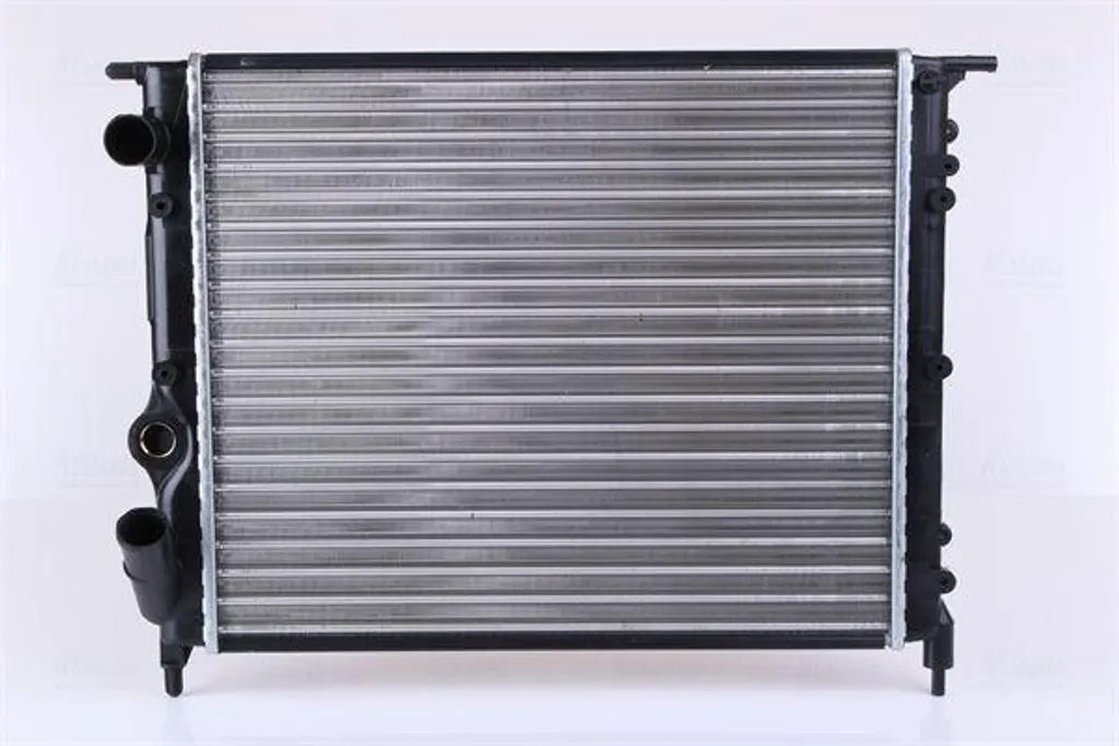 Évitez la surchauffe avec le radiateur moteur Nissens 63924 - OE 7700786444