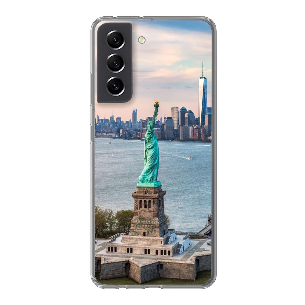 MuchoWow Handyhülle Schutzhülle Hülle für Samsung Galaxy S21 FE Freiheitsstatue mit der Skyline von New York Silikon Softcase Handy Hülle - ...