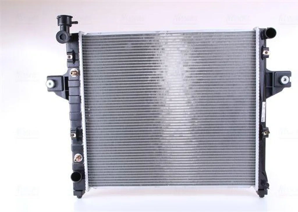 Radiateur de refroidissement NISSENS 61009 compatible Jeep Cherokee
