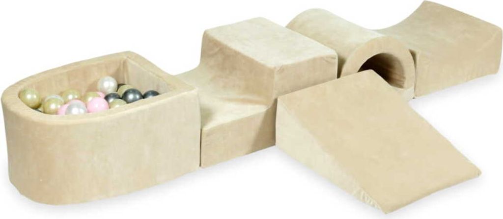 Schaumstoff-Spielset mit Brücke und Mikro-Bällepool – samtweiches Beige mit Bällebadbällen 100 Stück / Hellrosa, Hellgold, Perlmutt, Silber