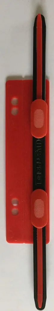 Fixation pour barre de recouvrement et bande d'agrafes rouge x20 HASen