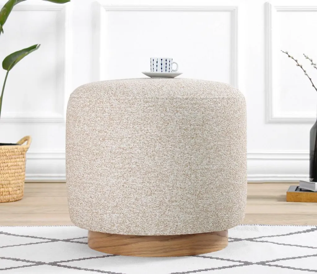 Pouf carré beige en tissu naturel de salon ou assise d'appoint de chambre