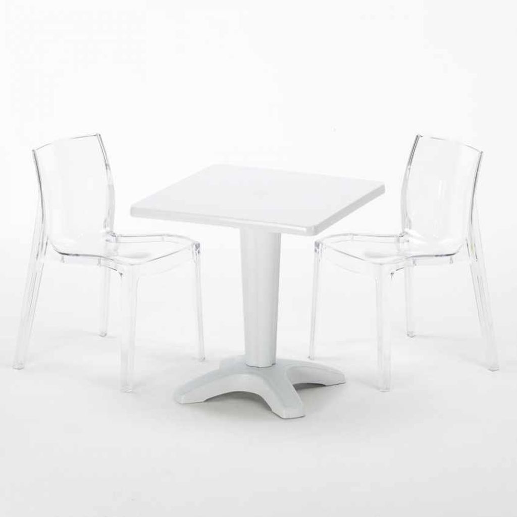 Tisch Quadratisch mit 2 Bunten Polycarbonat Outdoor Stühlen Grand Soleil Cafè