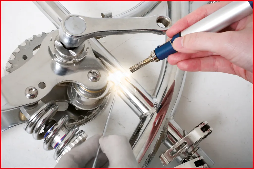 Réparer l'aluminium sans trace avec le kit KS TOOLS 140.2600 6 pièces