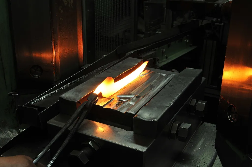 WMF Grand Class Gemüsemesser, 9 cm 3201002736 4000530677259 - 5