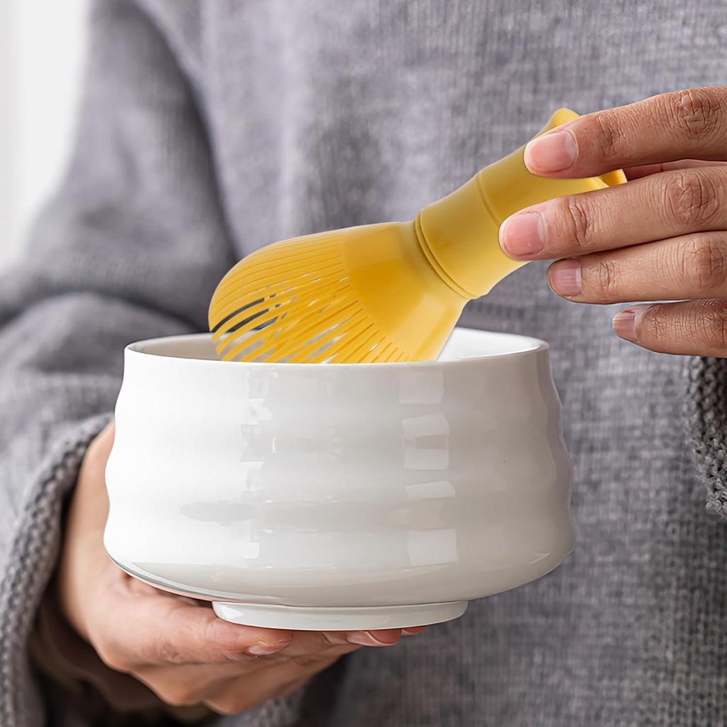 Matcha-Besen - nachhaltig und elegant - 1 Stück - gelb