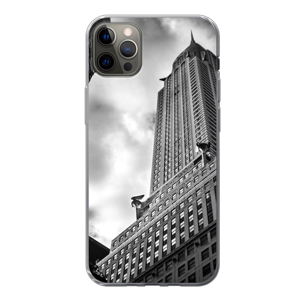 MuchoWow Handyhülle Schutzhülle Hülle für iPhone 12 Pro Max Chrysler Building in New York von unten nach oben in Schwarz-Weiß Silikon Softca...