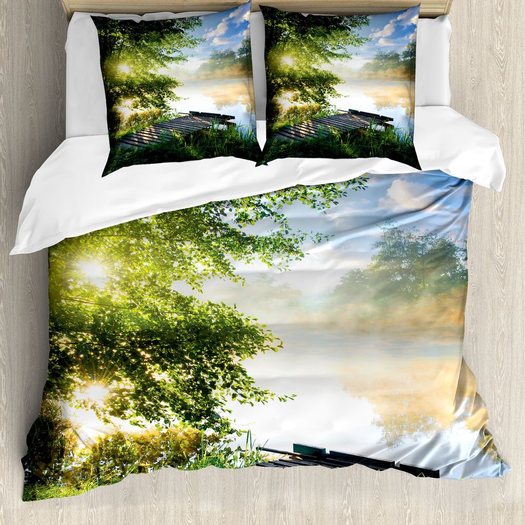 ABAKUHAUS Landschaft Bettbezug, Fischen-Pier am Fluss, Milbensicher Allergiker geeignet mit Kissenbezügen, 155 cm x 220 cm - 80 x 80 cm, Grün, Bl...