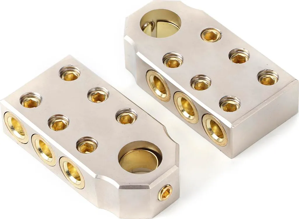 Réparer des cosses de batterie usées avec ce kit de bornes M8 M10