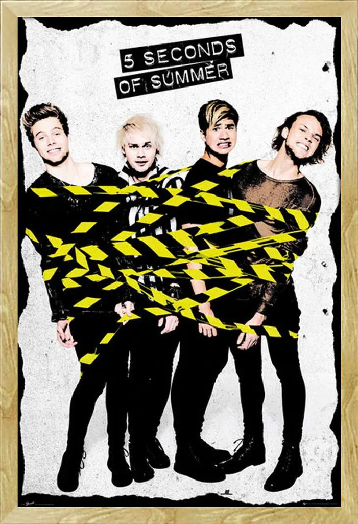 Poster 5 Seconds of Summer avec Cadre Shinsuke en Hêtre Maxi MDF 61x91