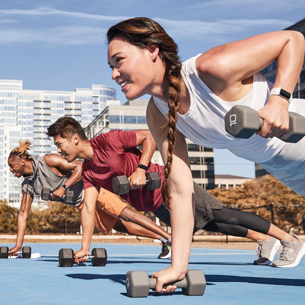 Fitbit Charge 5 mondweiß/softgold Produktbild 12