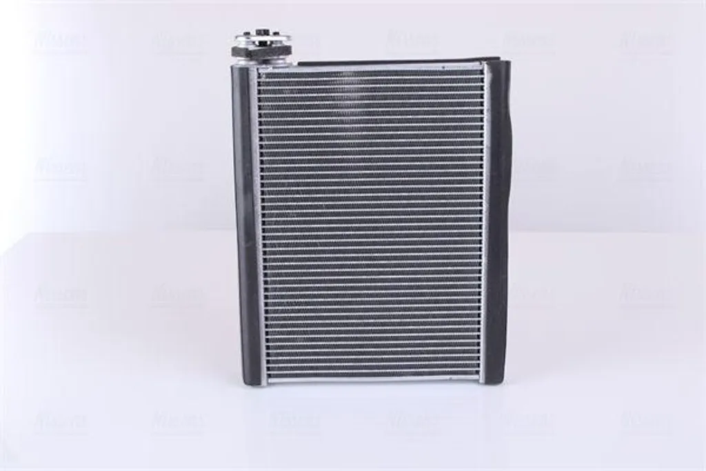 Fini les fuites de clim : évaporateur Nissens 92368 pour Audi A6 4F et R8