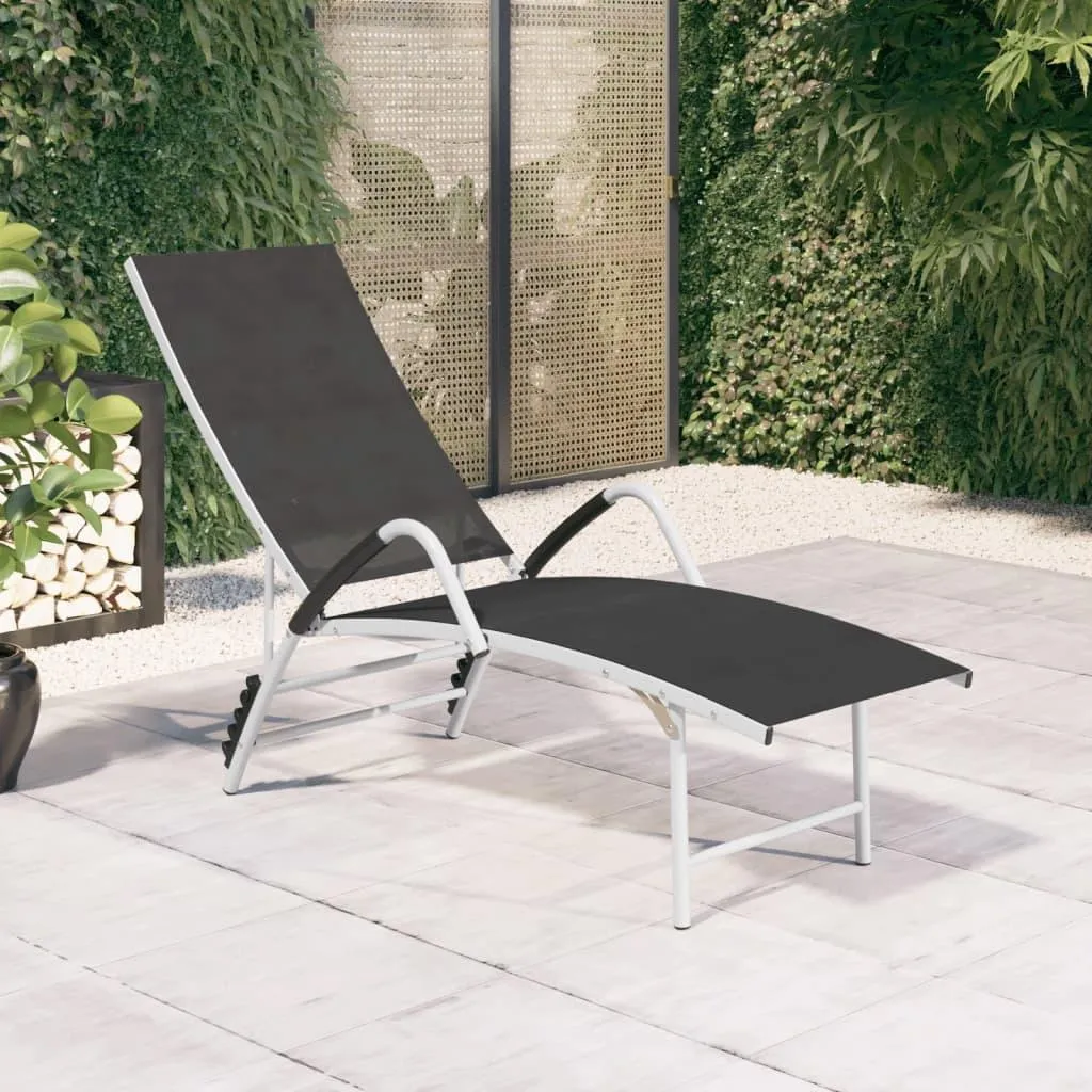 Lettino Prendisole Nero Textilene: Il Massimo del Comfort Ergonomico