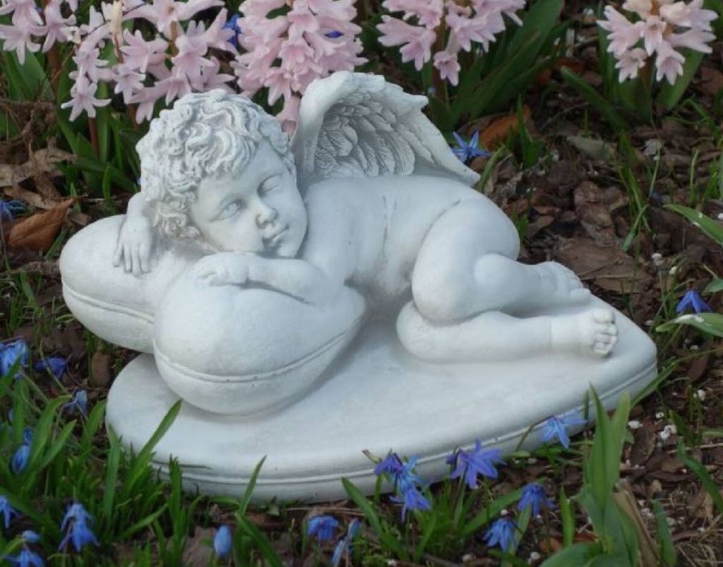 Casa Padrino Jugendstil Deko Skulptur Engel Grau 26 x 22 x H. 15 cm - Elegante Deko Stein Figur - Wohnzimmer Deko - Garten Deko - Barock & Jugendst...