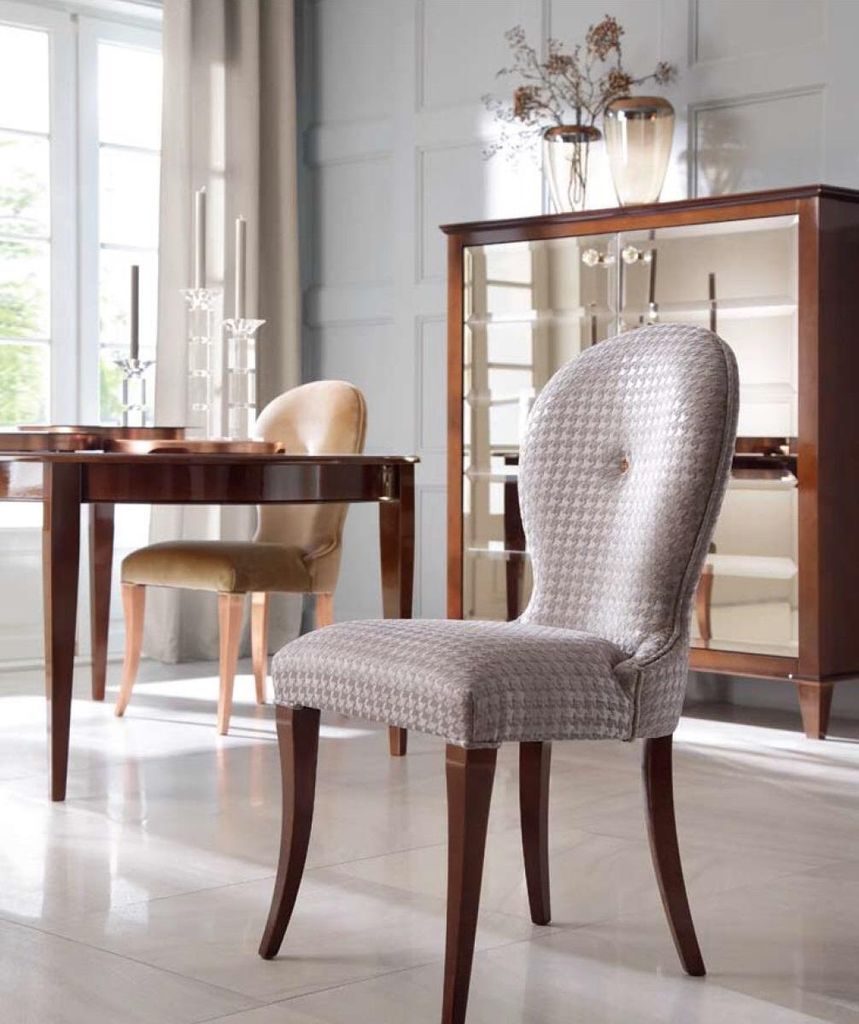 Luxus Esszimmerstuhl Stuhl Sessel Sitzer Esszimmer Stühle Holz Modern Grau