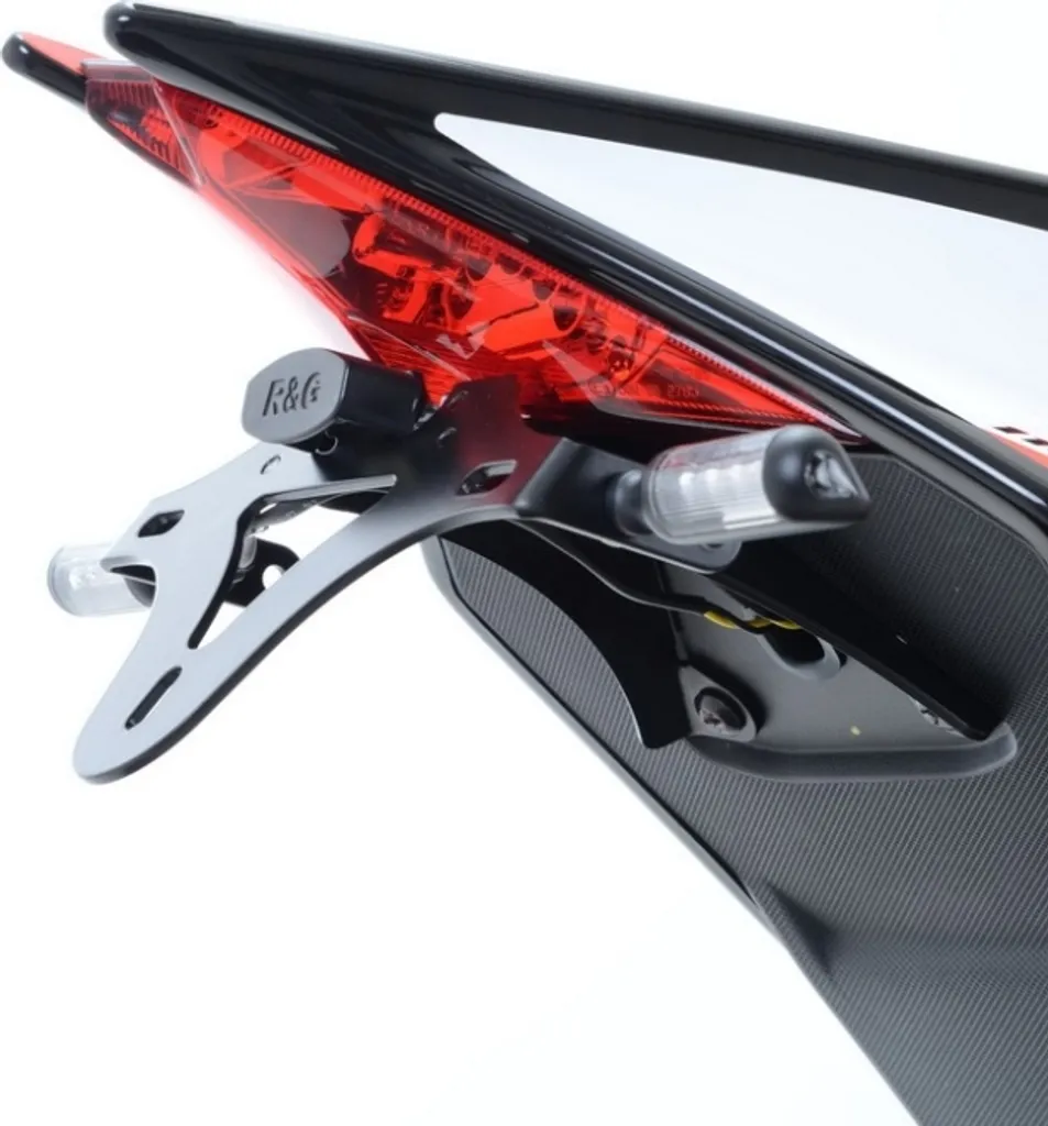 Support de plaque Aprilia RSV4 : fini le garde-boue arrière encombrant