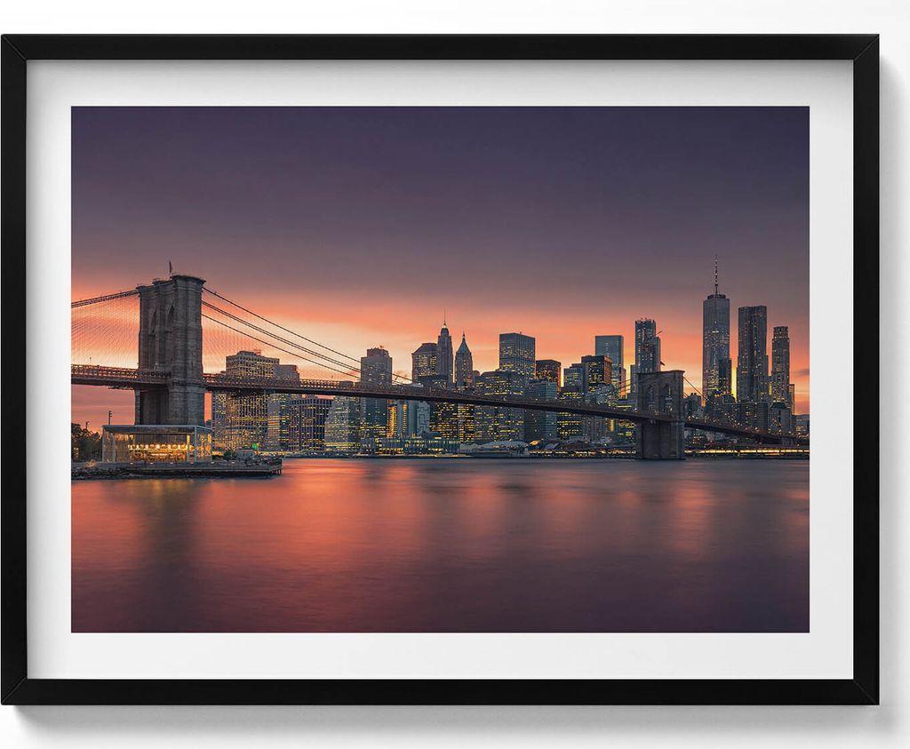 New Yorker East River– Wandbild mit Rahmen – Gerahmtes Bild – Wanddekoration – 80x60 cm – Schwarz Rahmen