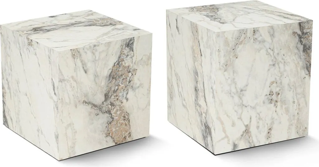 Brennan Table basse cubique 40x40x45 cm en blanc effet marbre