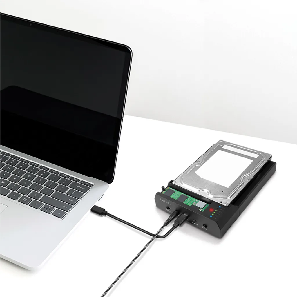 Accédez à vos vieux disques avec la station Logilink QP0031 NVMe SATA USB