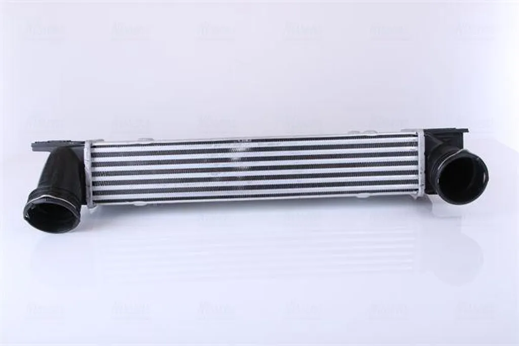 Refroidisseur air de suralimentation pour BMW E90 E92 E93 Nissens 96551