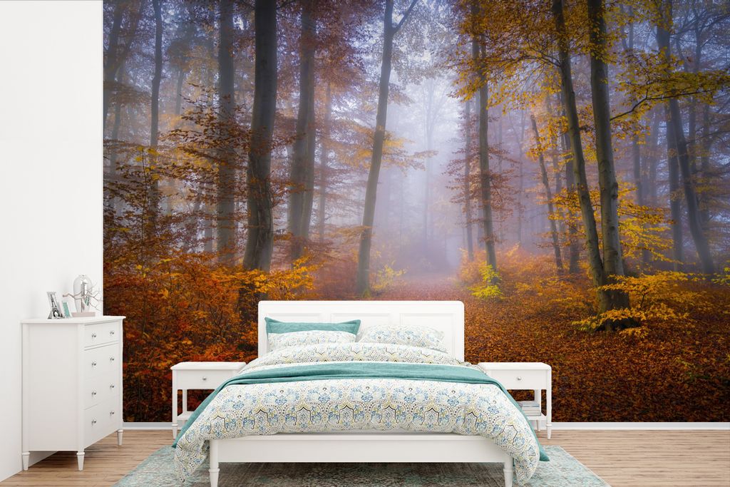 MuchoWow Fototapete für Wohnzimmer oder Schlafzimmer Wandtapete Vinyl Motivtapete Weg durch den Wald - Herbst - Nebel - Waldweg - Bäume und Pfl...