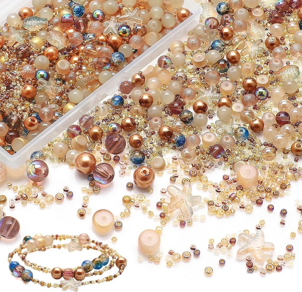 Bunte Glasperlen zum Armbänder machen mit Ozeanelementen