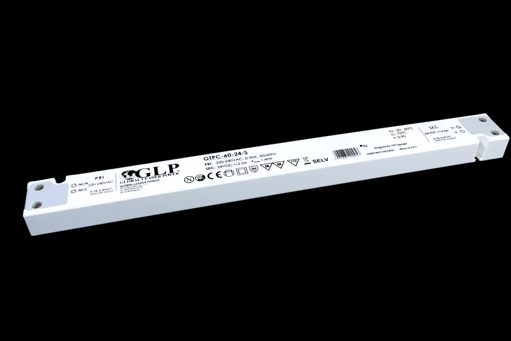 Transformateur LED 12V 5A format Slim avec correction PFC active GLP