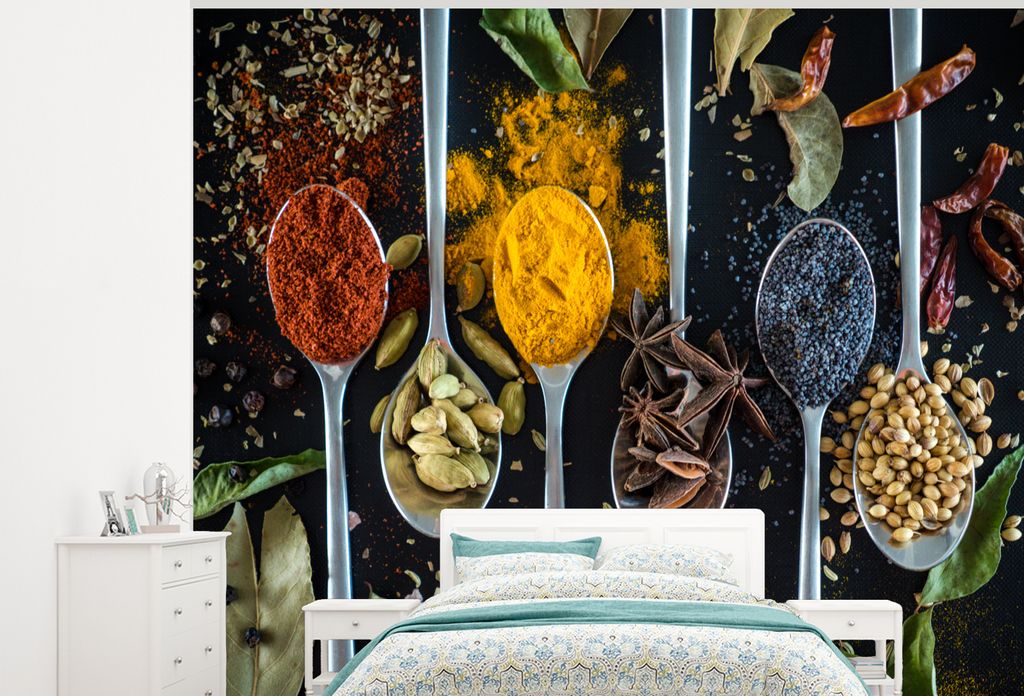MuchoWow Fototapete für Wohnzimmer oder Schlafzimmer Wandtapete Vinyl Motivtapete Löffel - Gewürze - Kräuter - Essen - Tisch - 300x240 cm - F...