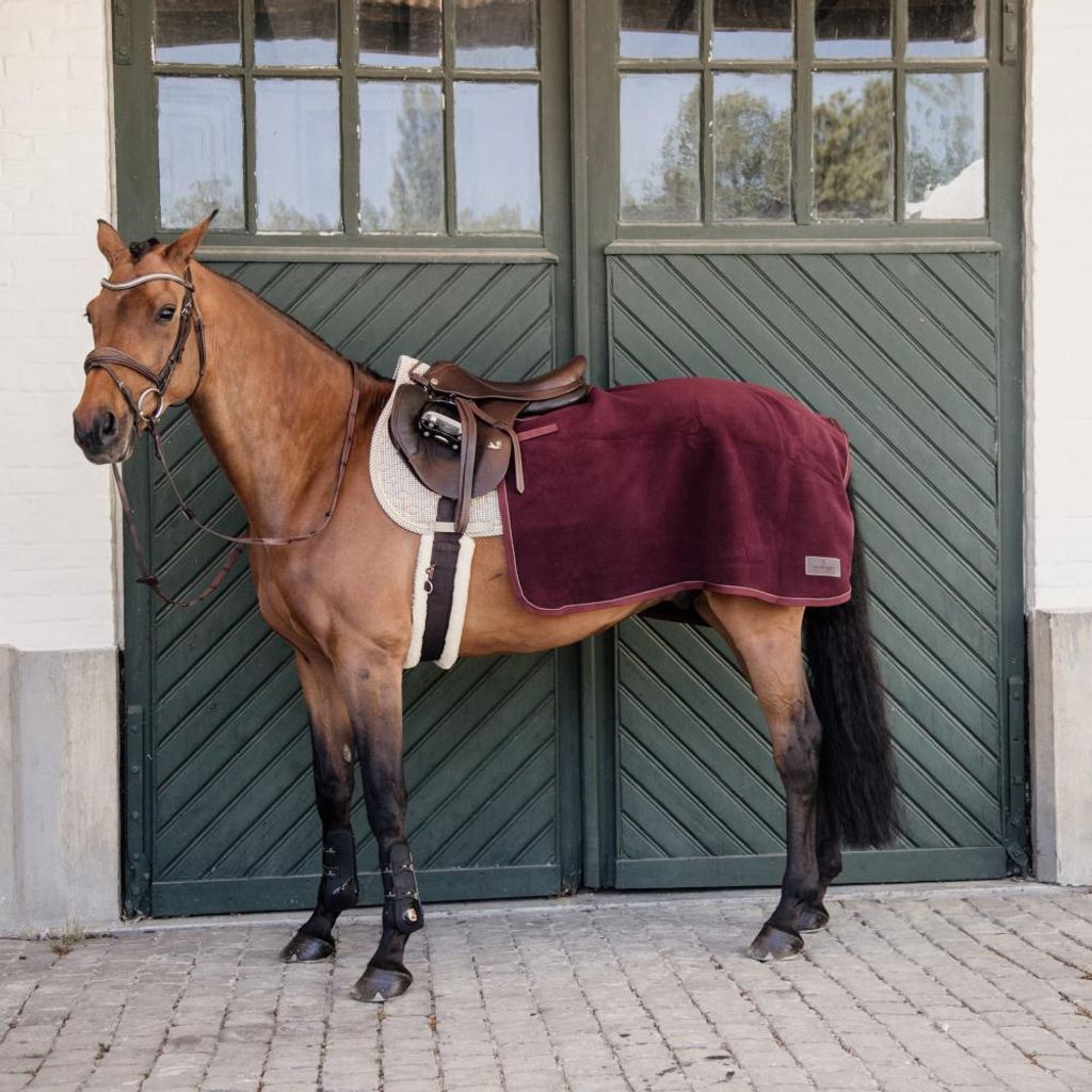 Kentucky Horsewear Ausreitdecke Quadrat Heavy Fleece Fleecedecke Bordeaux L