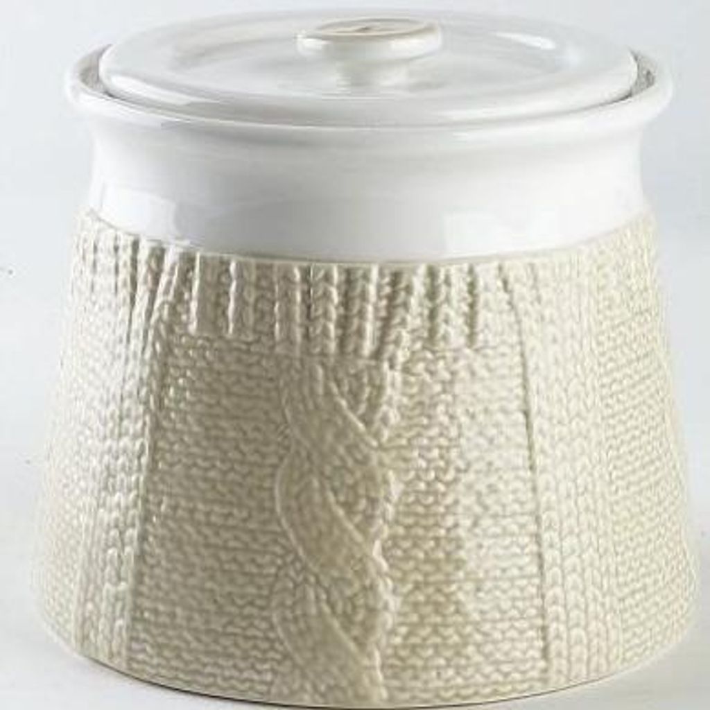 Kaffeedose / Vorratsdose aus Porzellan / Keramik, weiß - sandfarbend, 1400 ml. Volumen, in schicker Strickoptik von TOGNANA