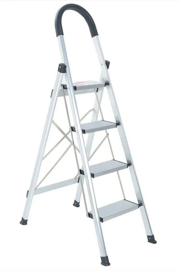 Echelle 4 marches antidérapante MARK TOOLS hauteur de travail 2,80m