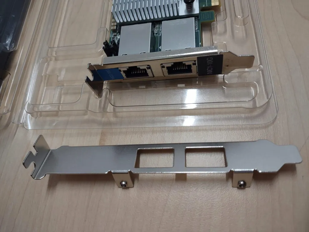 Adaptateur Réseau LAN 10GbE Double Port avec Interface PCI-E et Low Profile - 7