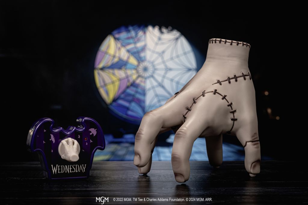 Wednesday RC Thing – Ferngesteuerte Hand Produktbild 14