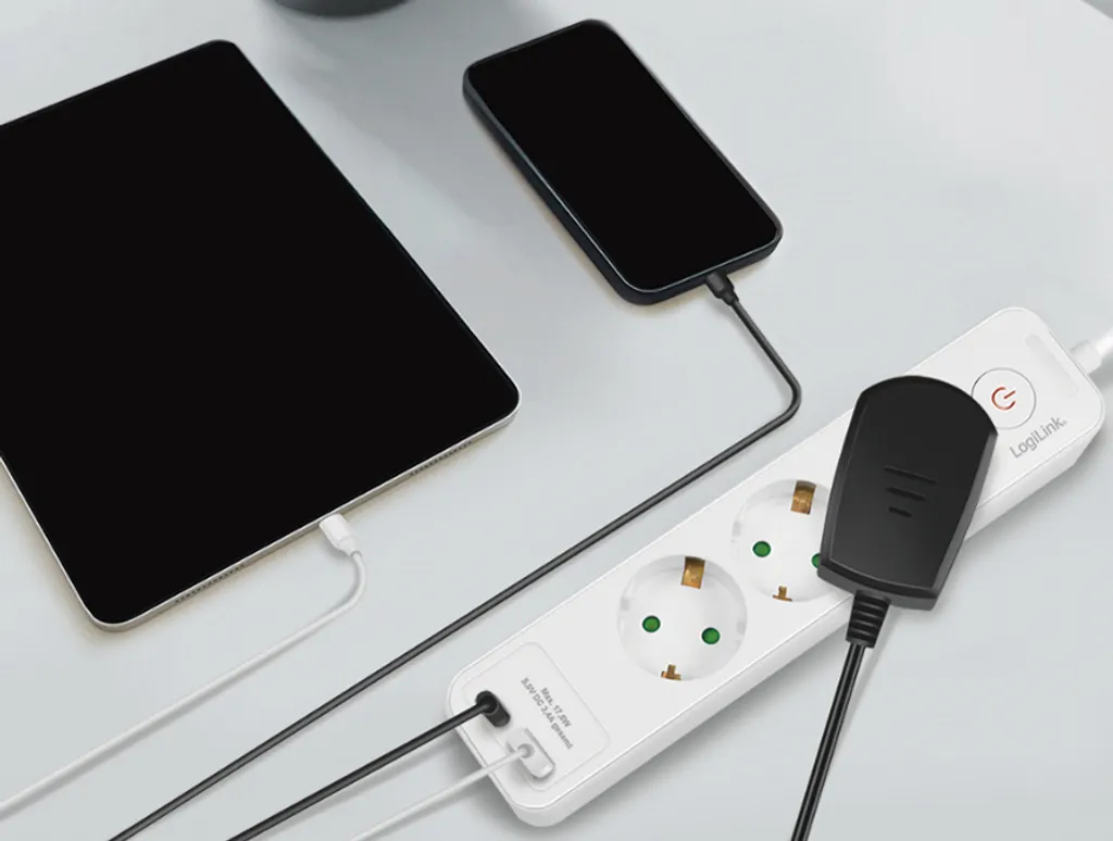 Presa Multipla LogiLink LPS279U 3 Vie con Doppia USB e Switch