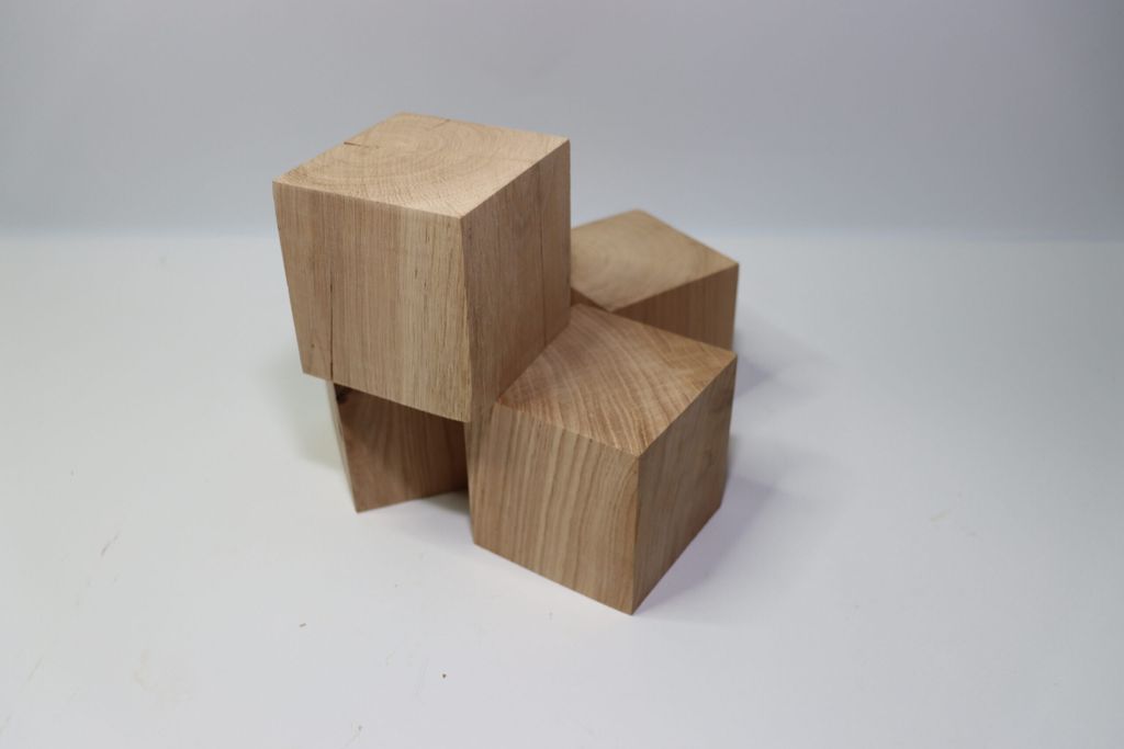 Satz von 4 kleinen massiven Eichenblöcken 8x8x8cm Produktbild 