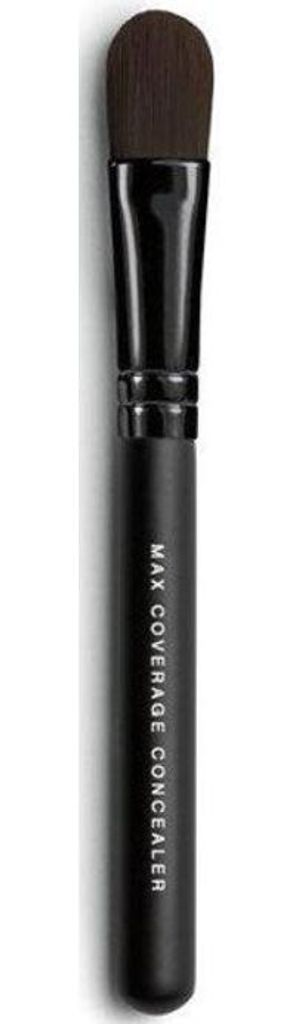 BareMinerals Maximum Coverage Concealer Brush