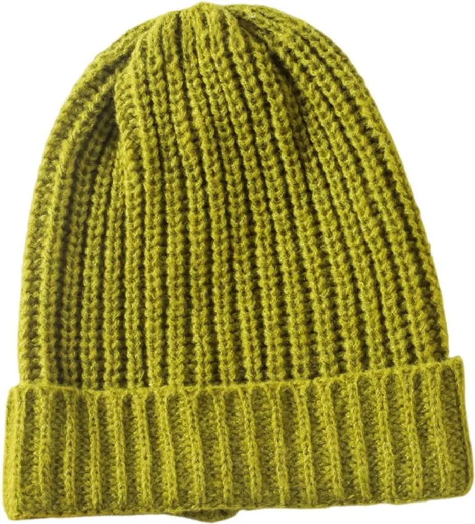 Berretto Elegante INF Verde: Accessorio in Maglia Casual Chic Invernale