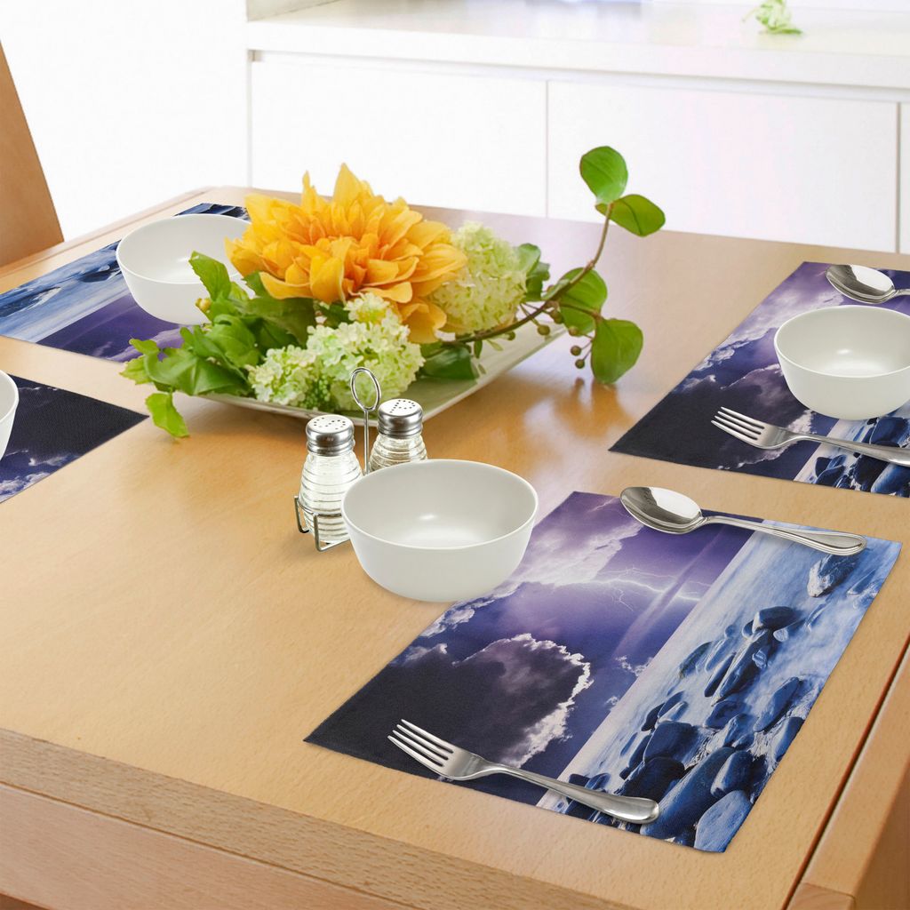 ABAKUHAUS Natur Platzmatten, Dunkle ominöse Regenwolken mit mystischer Himmel-Landschaft mit elektrischem Donner-Foto, Tiscjdeco aus Farbfesten St...