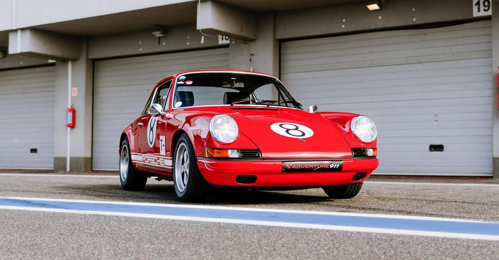 mydays Rennstreckentraining Plainfeld (Porsche 911 1969 - 5 Rdn.); Erlebnis verschenken oder selbst erleben; Gutschein für 1 Person(en)