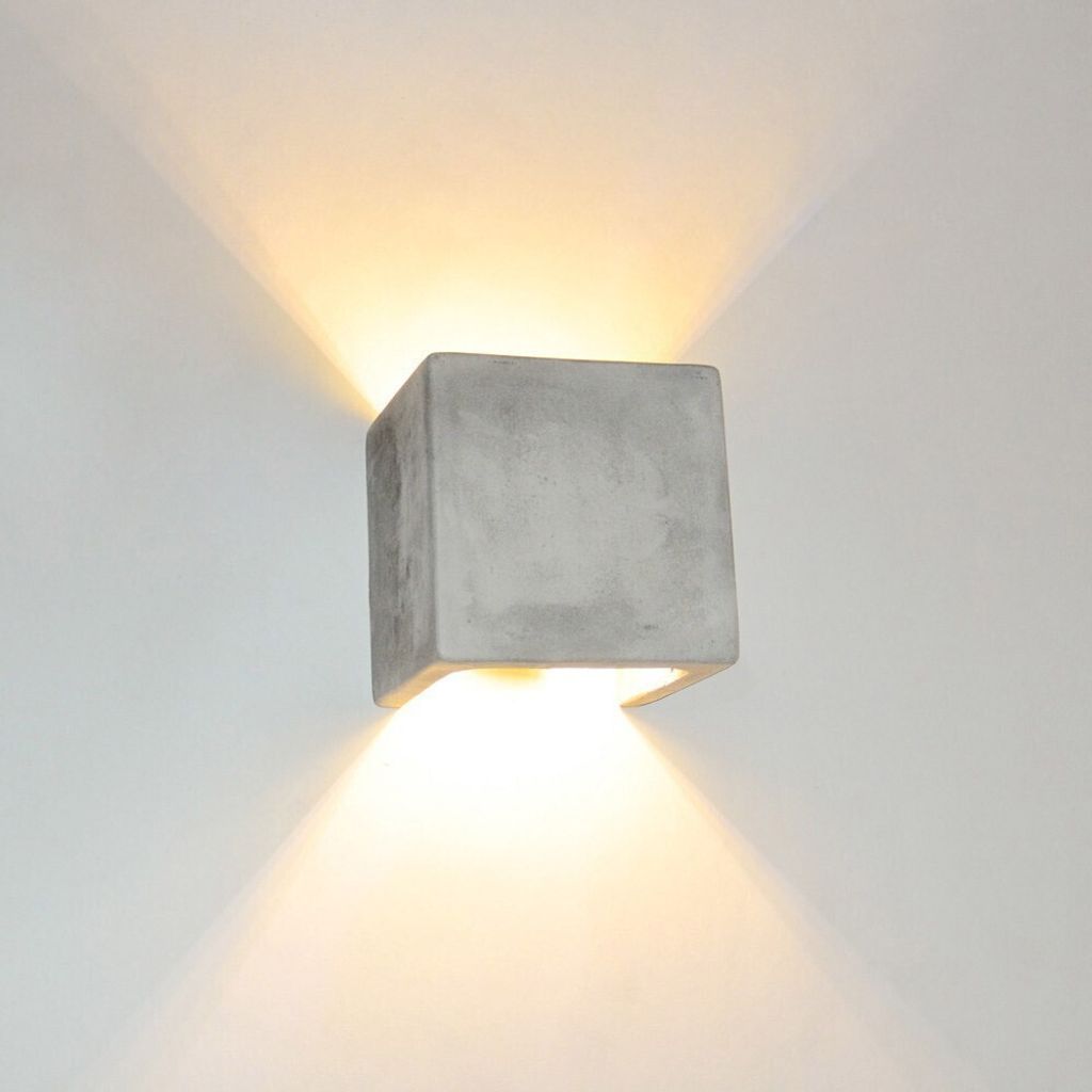 s.luce Plinth Wandleuchte aus Beton Grau Wandlampe Flur-Betonlampe Betonleuchte
