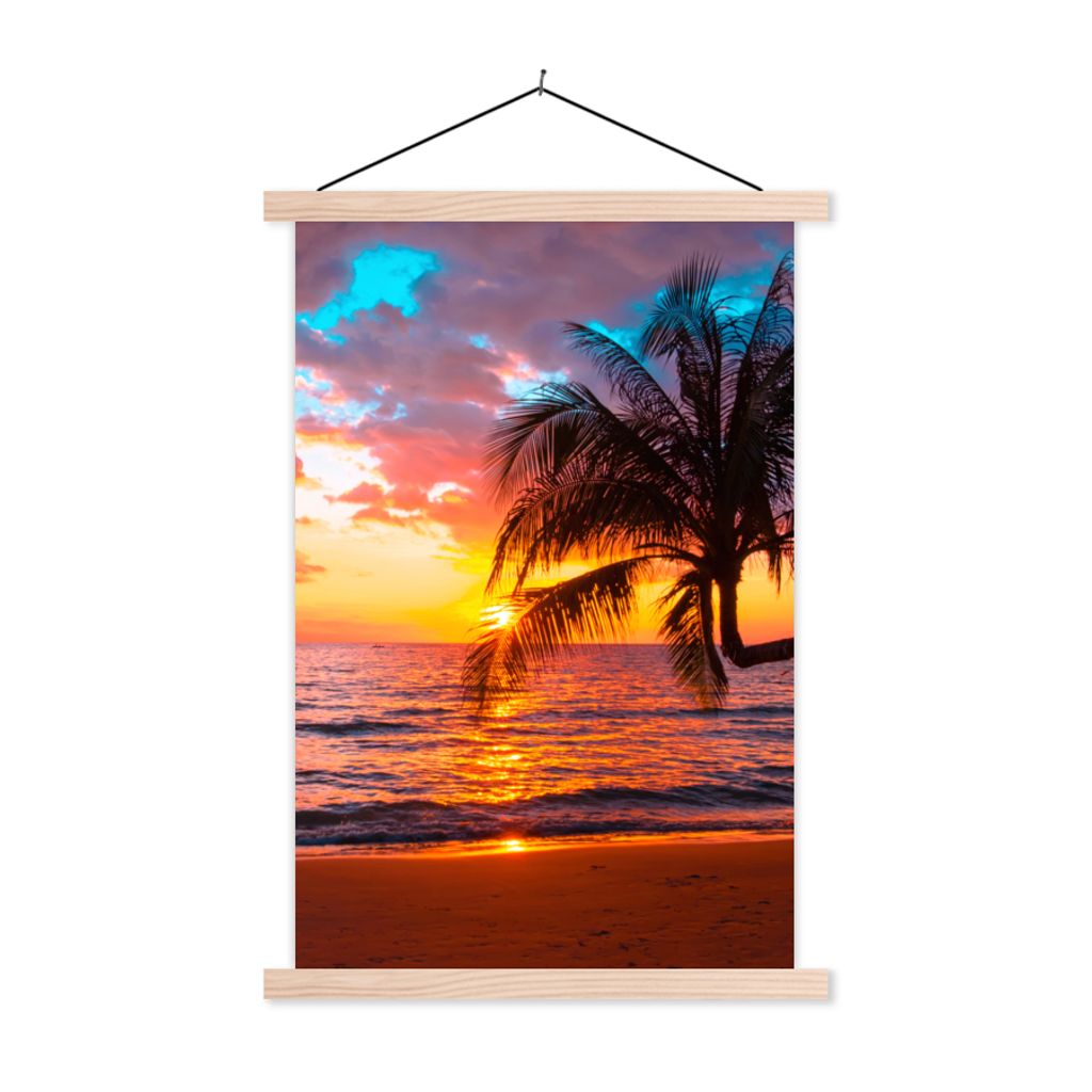MuchoWow Textilposter Palme - Sonnenuntergang - Strand - Meer - Horizont 40x60 cm mit holzfarbenen Rahmen - Poster