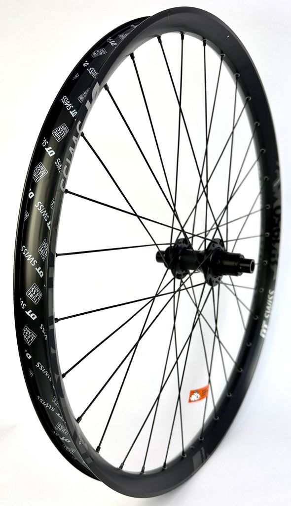 Aluminiowe koło tylne DT Swiss H1950 Classic Hybrid 27" DX Zdjęcie produktu 