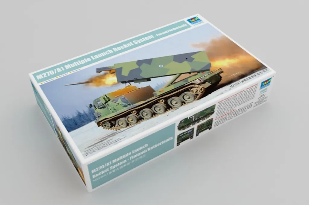 M270/A1 MLRS Trumpeter 1:35 - Détails Photodécoupe et Chenilles Maillon