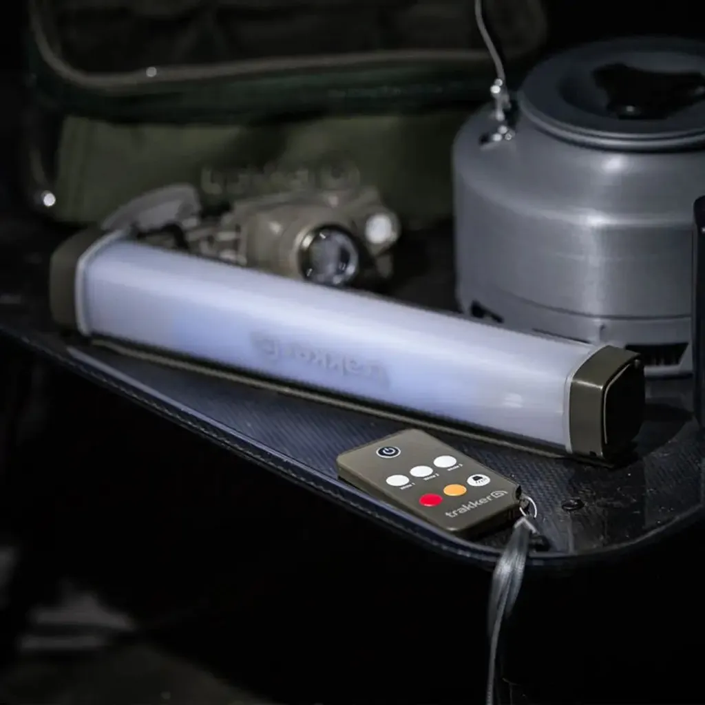 Plus de Noir dans le Bivvy : Lampe Trakker Nitelife 200 à Distance - 2